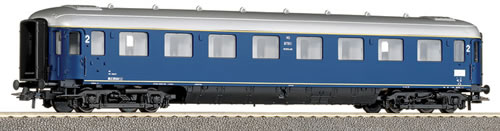 Passenger car 2nd class<br /><a href='images/pictures/Roco/44282.jpg' target='_blank'>Full size image</a>